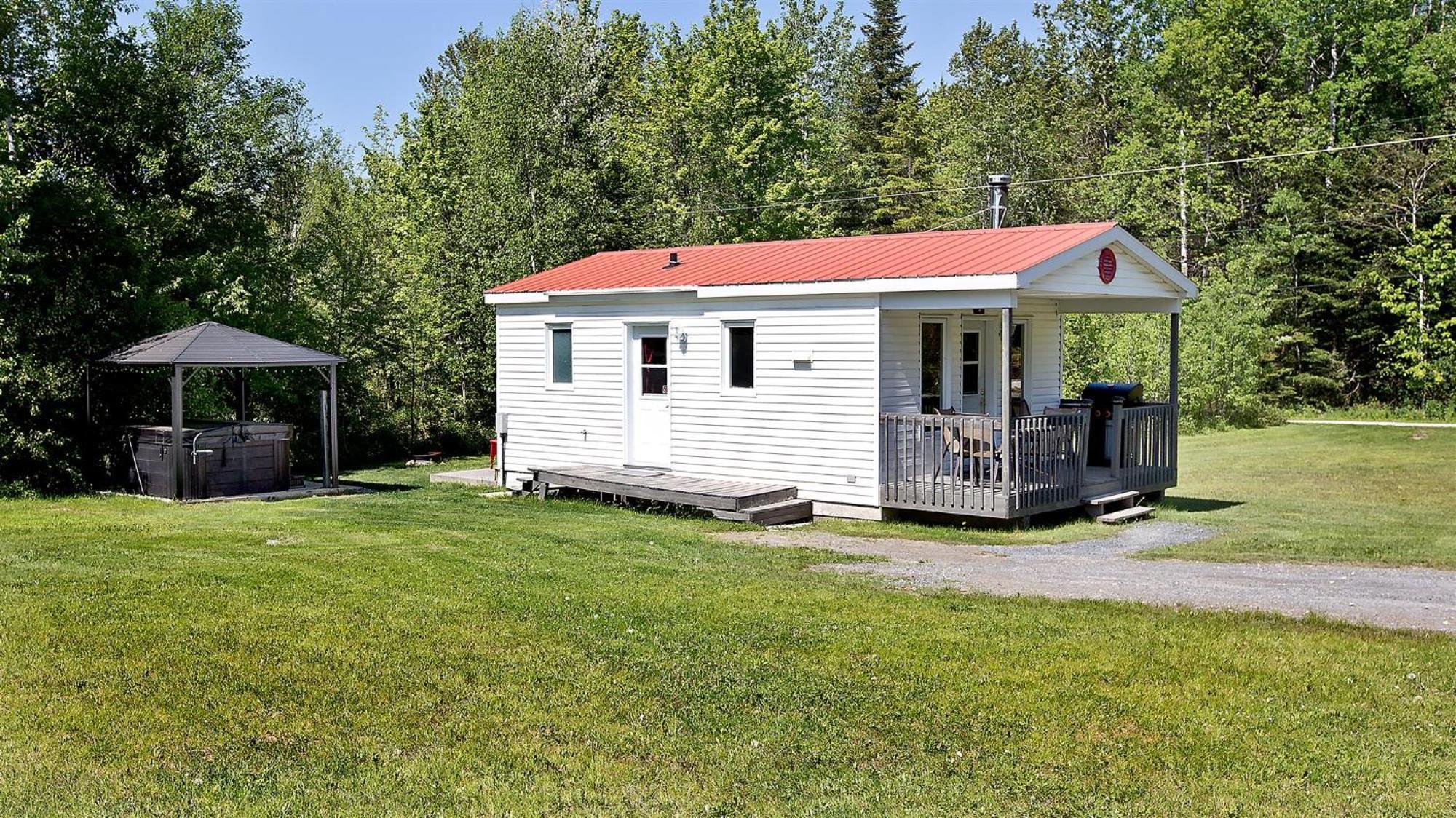 Camping Chalets Spas Pignons Rouges Saint Romain المظهر الخارجي الصورة